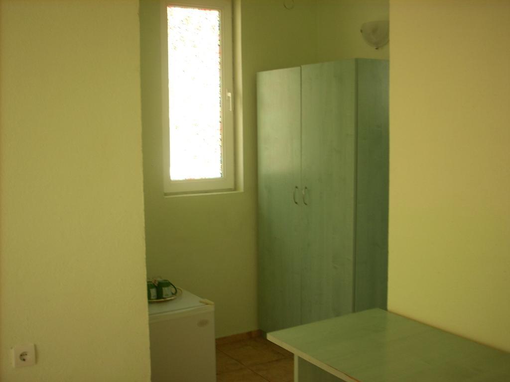 Guest House Pepina Sozopol Exterior photo