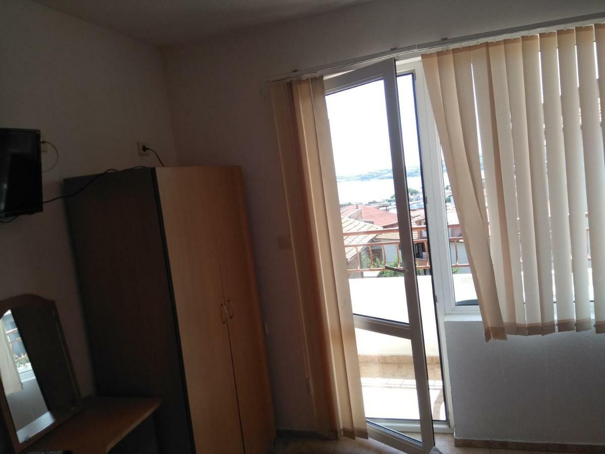 Guest House Pepina Sozopol Exterior photo